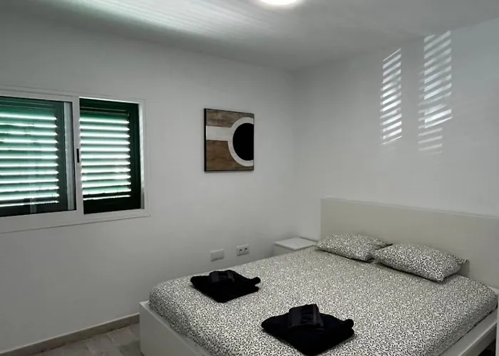 Lejlighed Life Only 5 Minutes Away And Heated Pool *